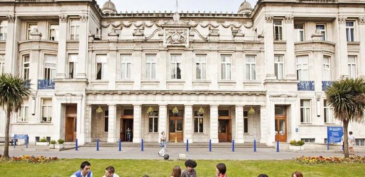 QUEEN MARY UNIVERSITY