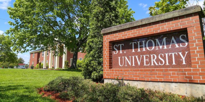 St. Thomas University (Canada)